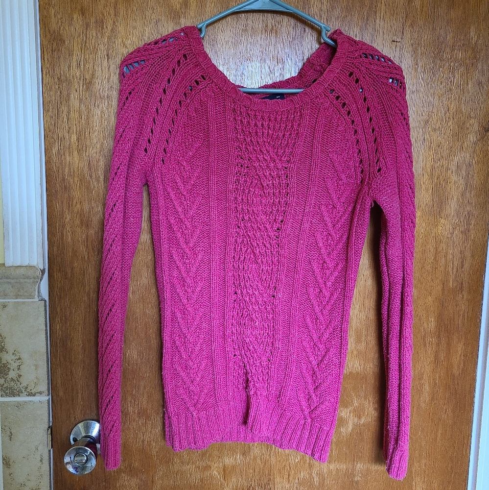 Gap Sweater
